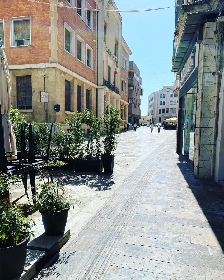Via Del Corso Room&Suite Matera Exterior foto