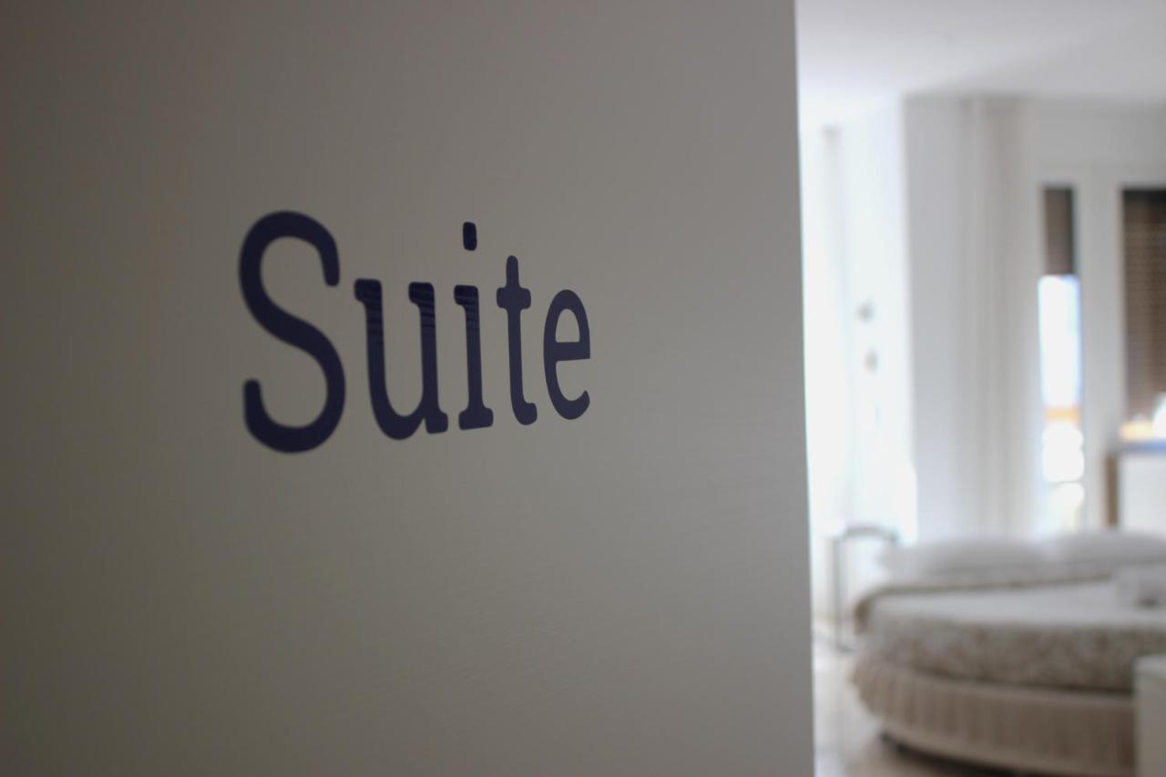 Via Del Corso Room&Suite Matera Exterior foto
